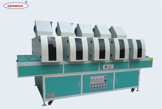 เครื่องอบ UV 5 หลอดความเร็วสูงพร้อมสายพานปรับแต่งได้สำหรับการอบหมึกทันที