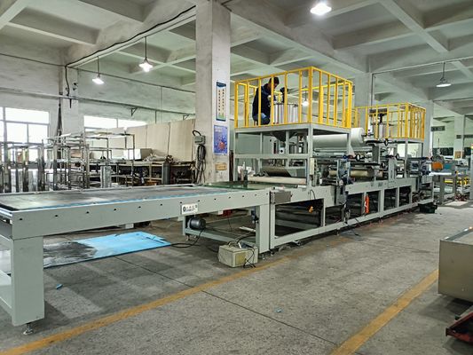 การออกแบบใหม่ การทํางานที่ประหยัดพลังงาน สายเคลือบขยะ บอร์ด extruded