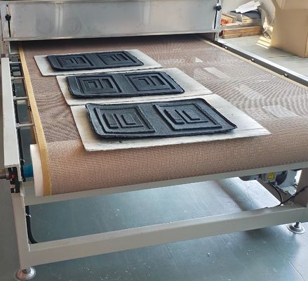 เตาอบไมโครเวฟสำหรับอบแห้งอุตสาหกรรมสำหรับขึ้นรูปเยื่อกระดาษและสมุนไพร TCM - ประสิทธิภาพสูง อบแห้งสม่ำเสมอ