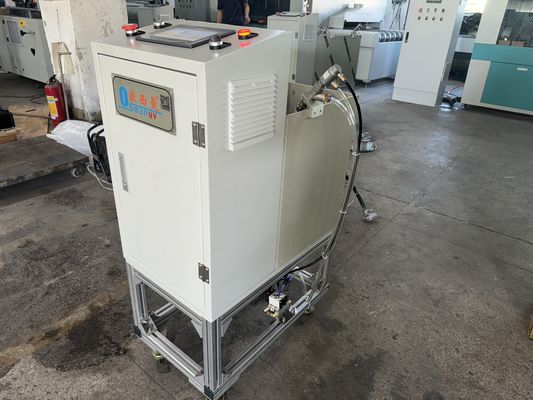 เครื่องเคลือบสปินสเตชั่นเดียวสําหรับกล่องอาหารปลอมปลอมปลอม R & D - ความเร็วที่สามารถโปรแกรมได้ 100-10,000 RPM ด้วยเครื่องติดตั้งที่สามารถปรับแต่งได้สําหรับการพัฒนาสูตร
