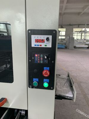 หลุมลวดรักษาปริมาณธาตุเพชร UV ความเข้มข้นสูงสําหรับเคลือบบนพื้นฐานน้ํามันที่มีความสว่างสูง