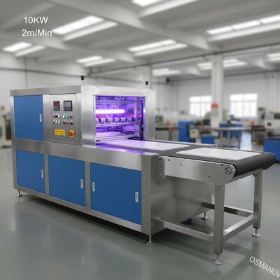 เครื่องเคลือบม้วน Uv แบบออฟไลน์ 10KW 2m / นาทีพร้อมสายพานลำเลียง