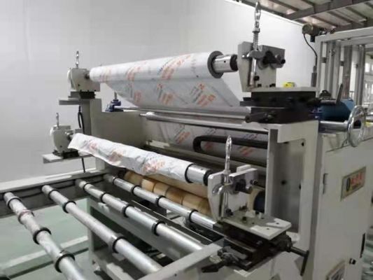 เครื่องเคลือบ UV เคลือบเงา PVC Conveyor Spot UV Machine ออฟไลน์เครื่องเคลือบ UV โรงงาน