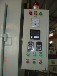 ISO9001 150C Celsius เตาอบอุณหภูมิคงที่ / เตาอบไฟฟ้า