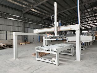 กำลังโหลดและขนถ่ายเครื่อง Digital Spot 388KW 1 ชิ้น/นาที