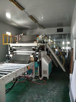 410V 50HZ 3m / Min Roll To Roll เครื่องรีดความร้อน / เครื่องกดความร้อนอัตโนมัติ