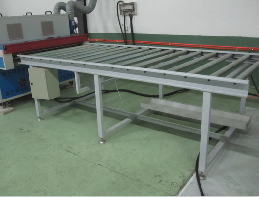 PLC การควบคุมและ servo มอเตอร์ขับเคลื่อน เครื่องขนส่งสายล่อสําหรับการทํางานอัตโนมัติ
