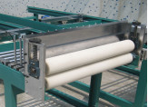 เครื่องเคลือบ UV Roller อัตโนมัติได้รับการอนุมัติ ISO9001