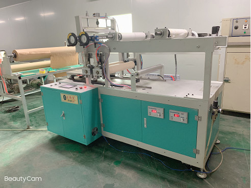 เครื่องบํารุง UV ที่มีประสิทธิภาพ ด้วยระบบควบคุม PLC ใช้งาน 8000 ชั่วโมง