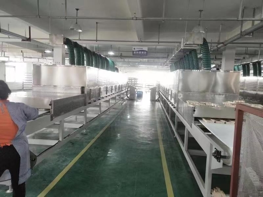 เครื่องแห้งไมโครเวฟระยะว่างที่มีอุณหภูมิ 50-200C สําหรับผงและวัสดุเมล็ด