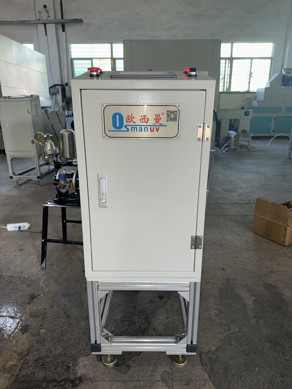 อุตสาหกรรม สถานที่เดียว SPIN COATER กับ ± 1% ความเหมือนกัน