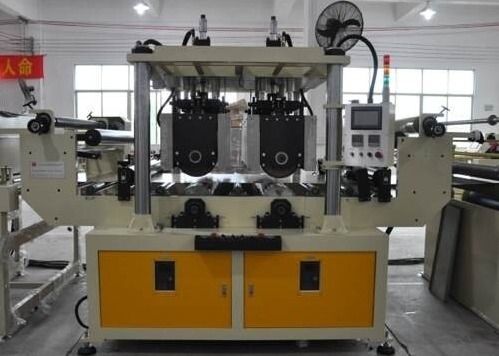 เครื่องถ่ายเทความร้อน UV Roll To Roll, เครื่องกดความร้อนแบบโรตารี่ 410V